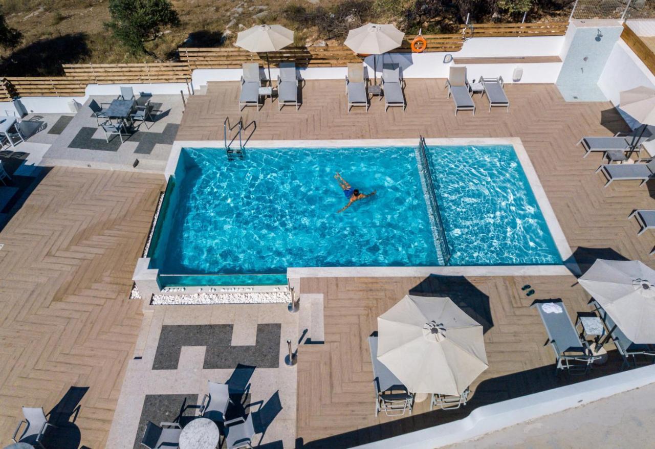 Studios Apartments Irini Patira Potos Exterior foto