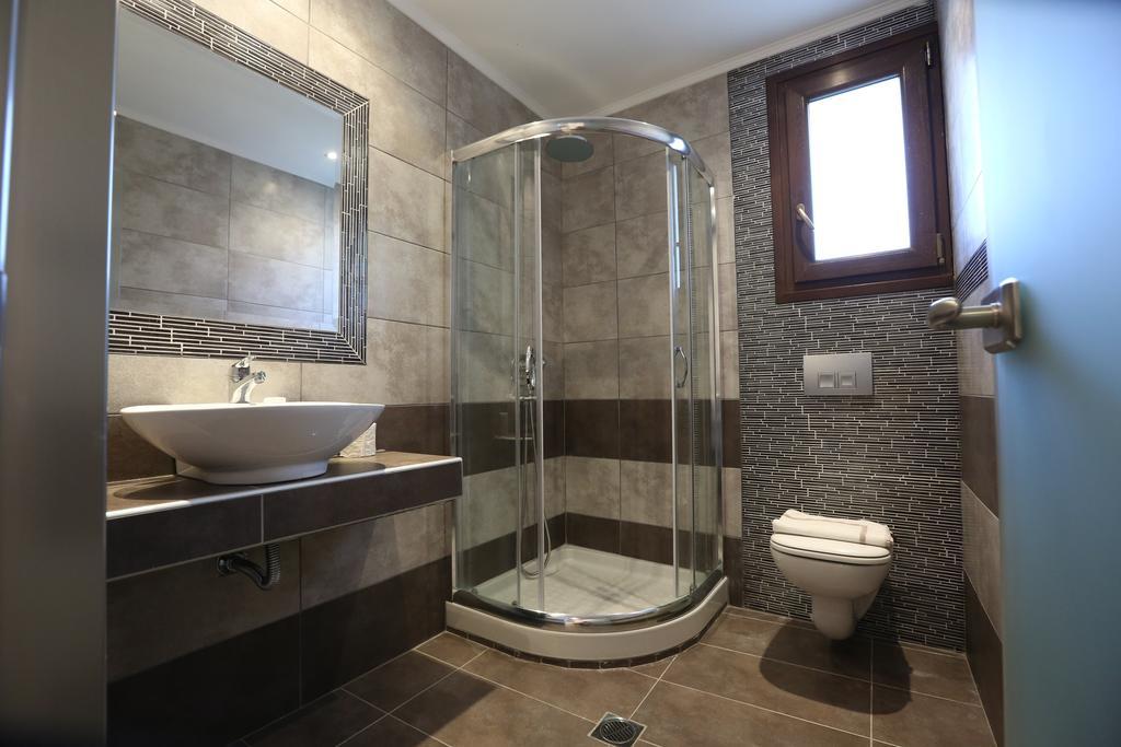 Studios Apartments Irini Patira Potos Quarto foto