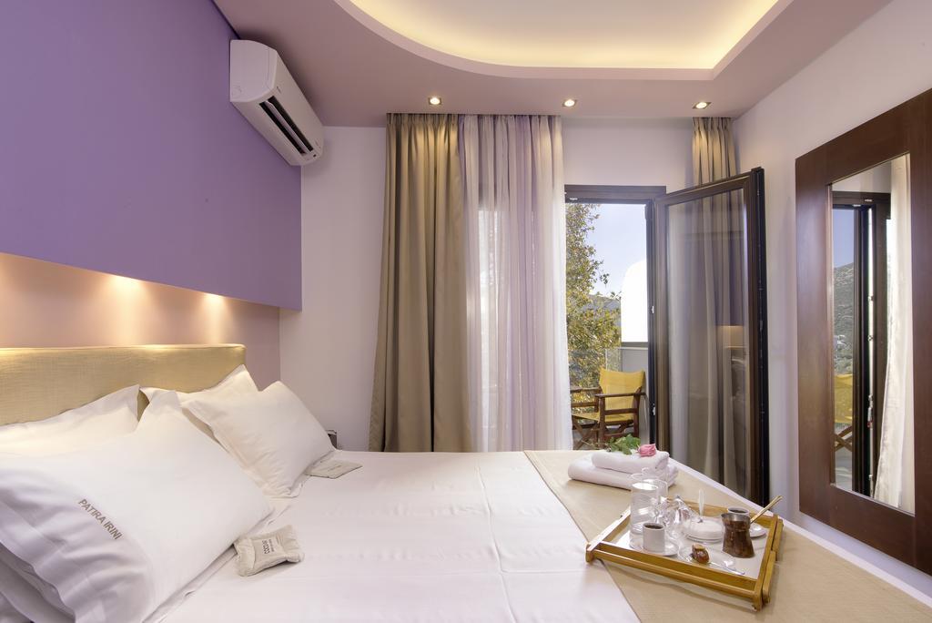 Studios Apartments Irini Patira Potos Exterior foto